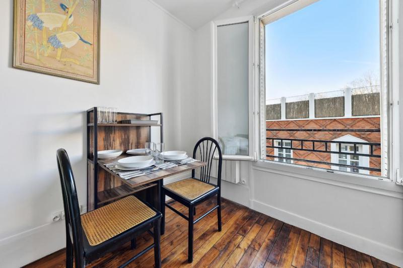 516 Champion - Superb In Apartment Paris