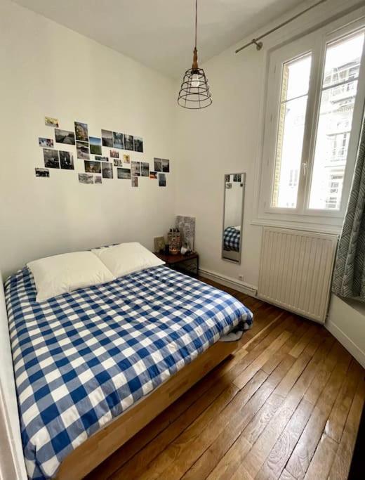 Familial Typiquement Parisien Apartment Paris