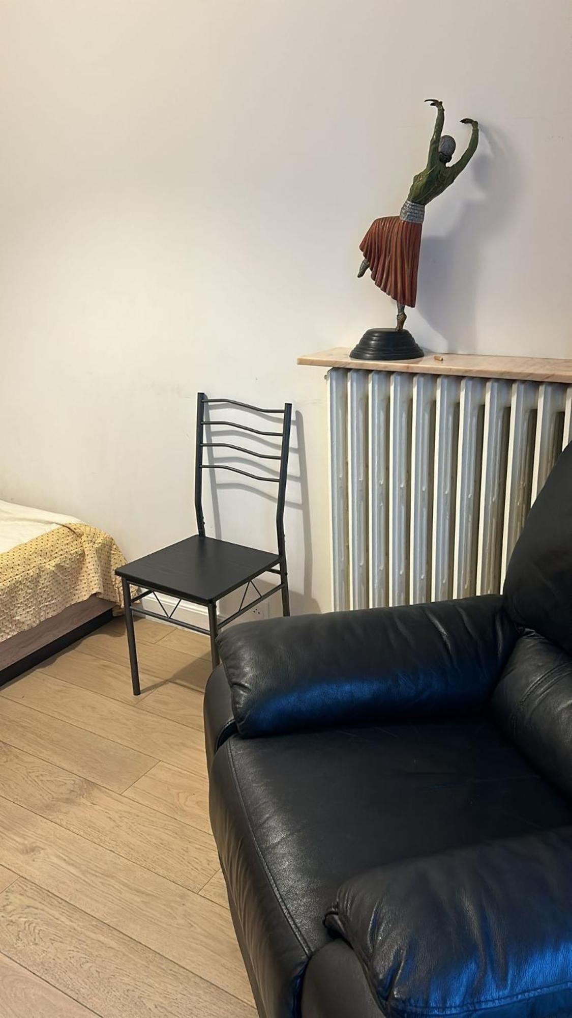 Moderne Avec Terrasse - Avenue Foch, 75016 Apartment Paris