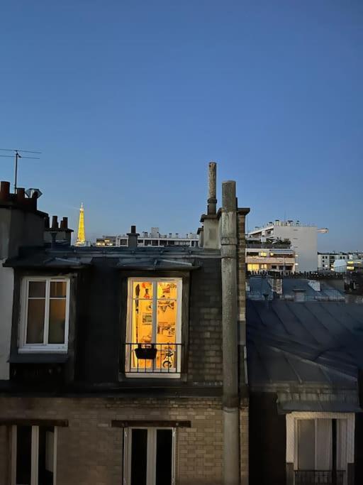 Charmante Petite Vue Sur Les Toits De Avec Ascenseur - Quartier Anime Et Proche Des Jeux Olympiques Apartment *