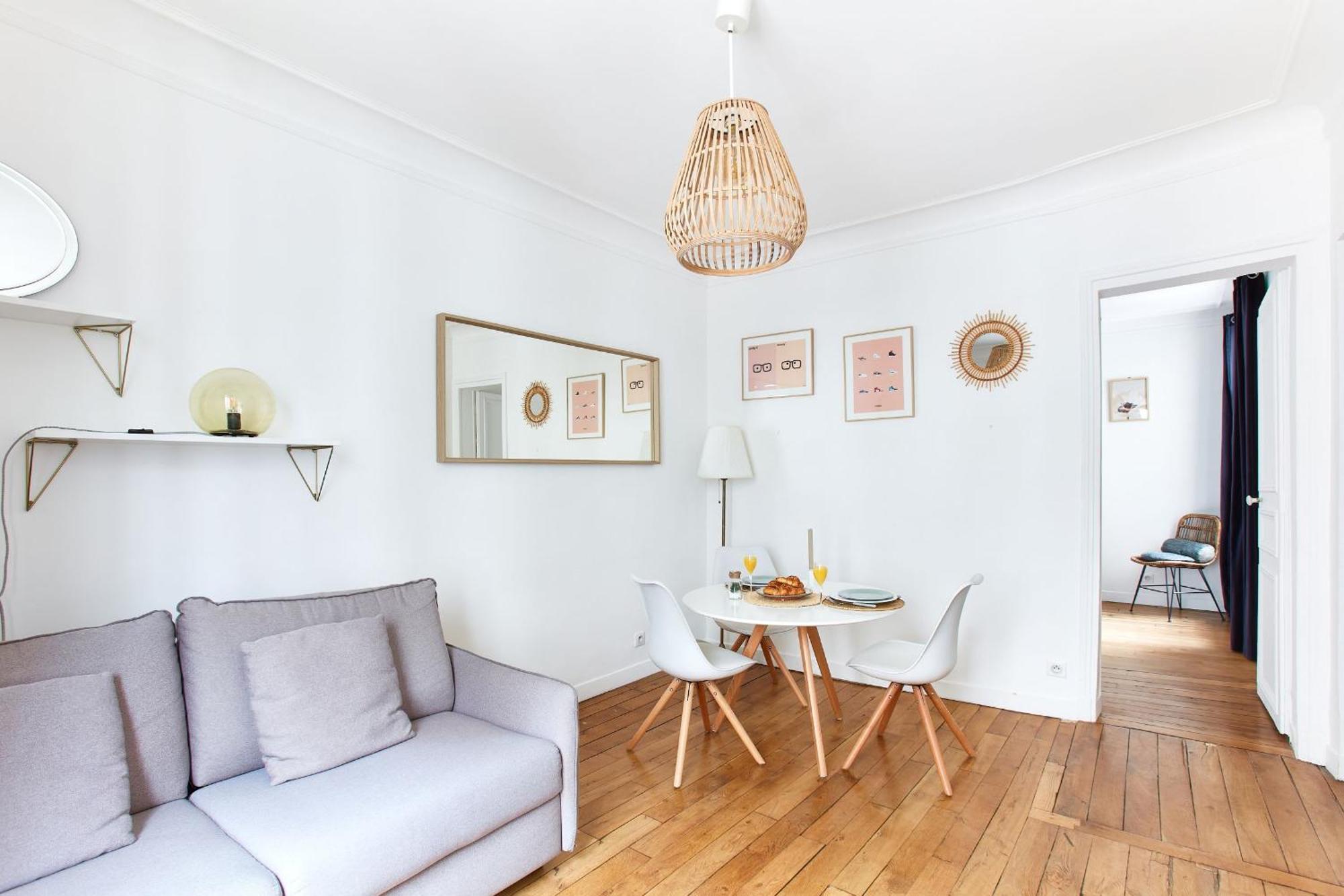 Apartment Montmartre & Rue Durantin - 1br - Cityapartmentstay *