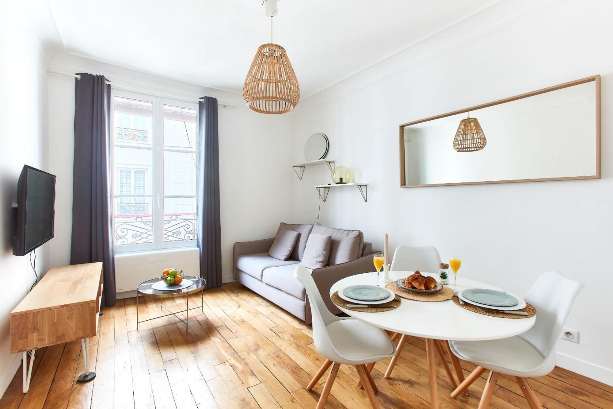 Montmartre & Rue Durantin - 1br - Cityapartmentstay Apartment *
