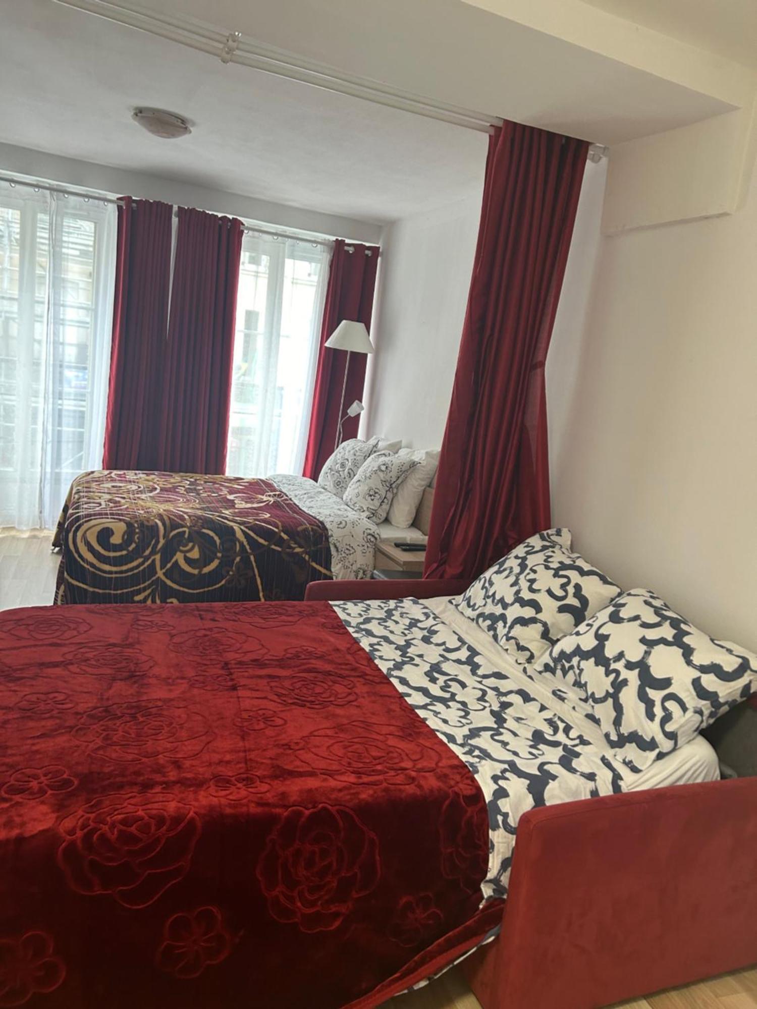 Apartment 10 Eme Paris