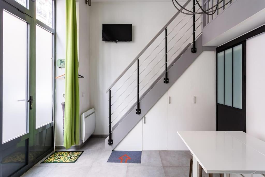Casa Blanca Apartment Paris