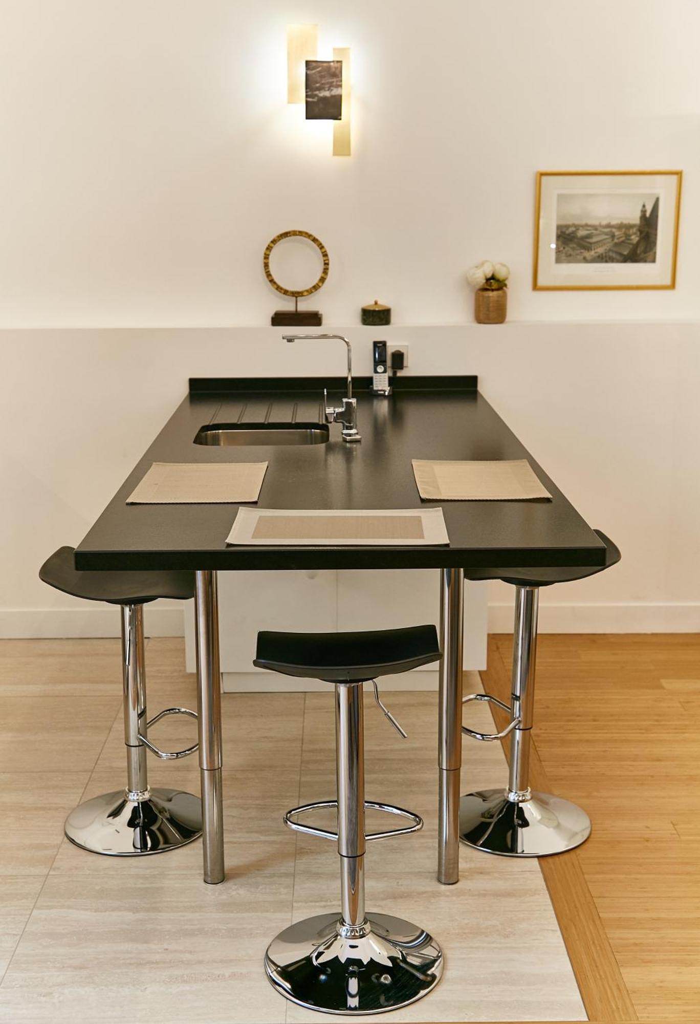 Appartement Du Louvre - Le Marais *