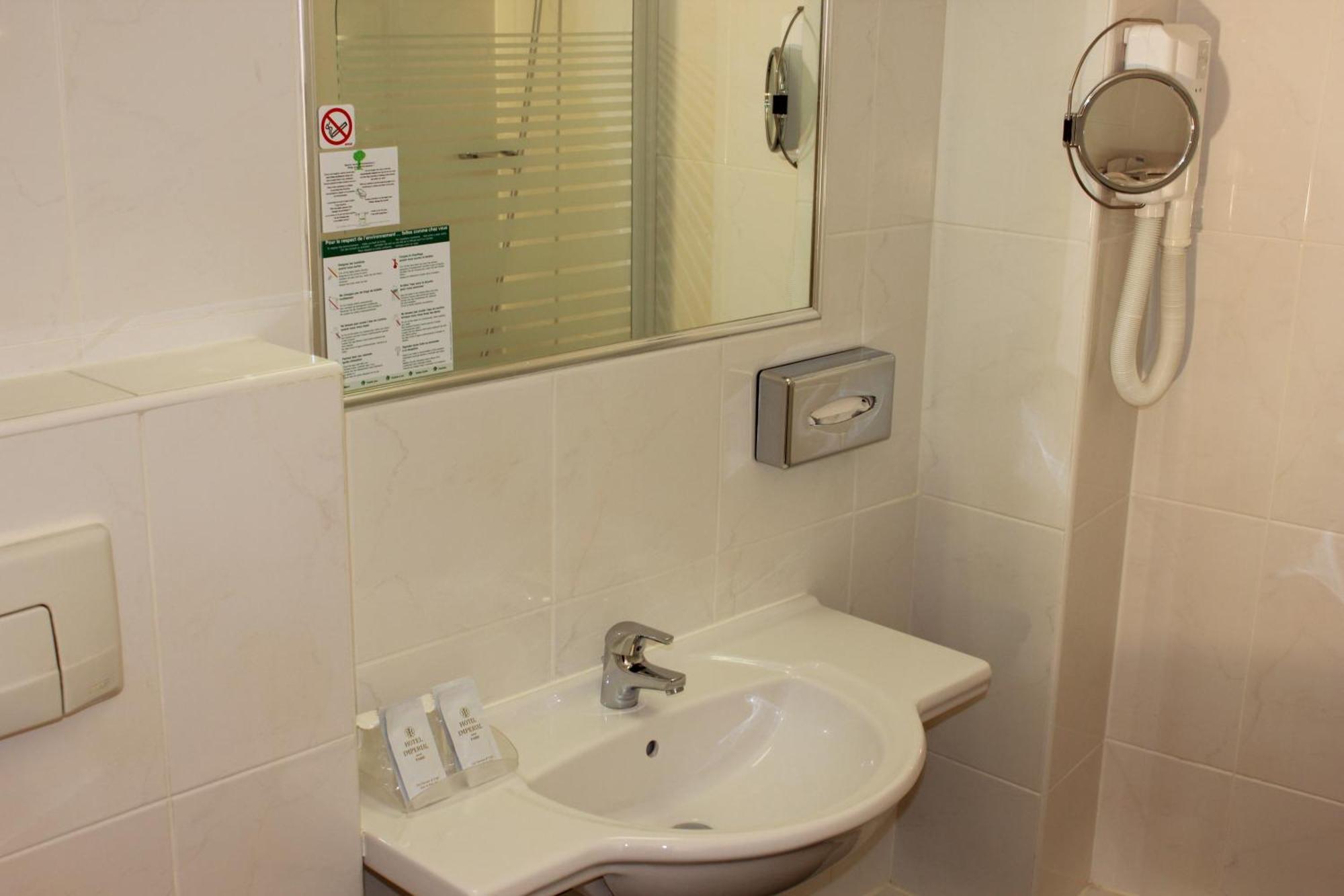 Imperial Hotel 3*