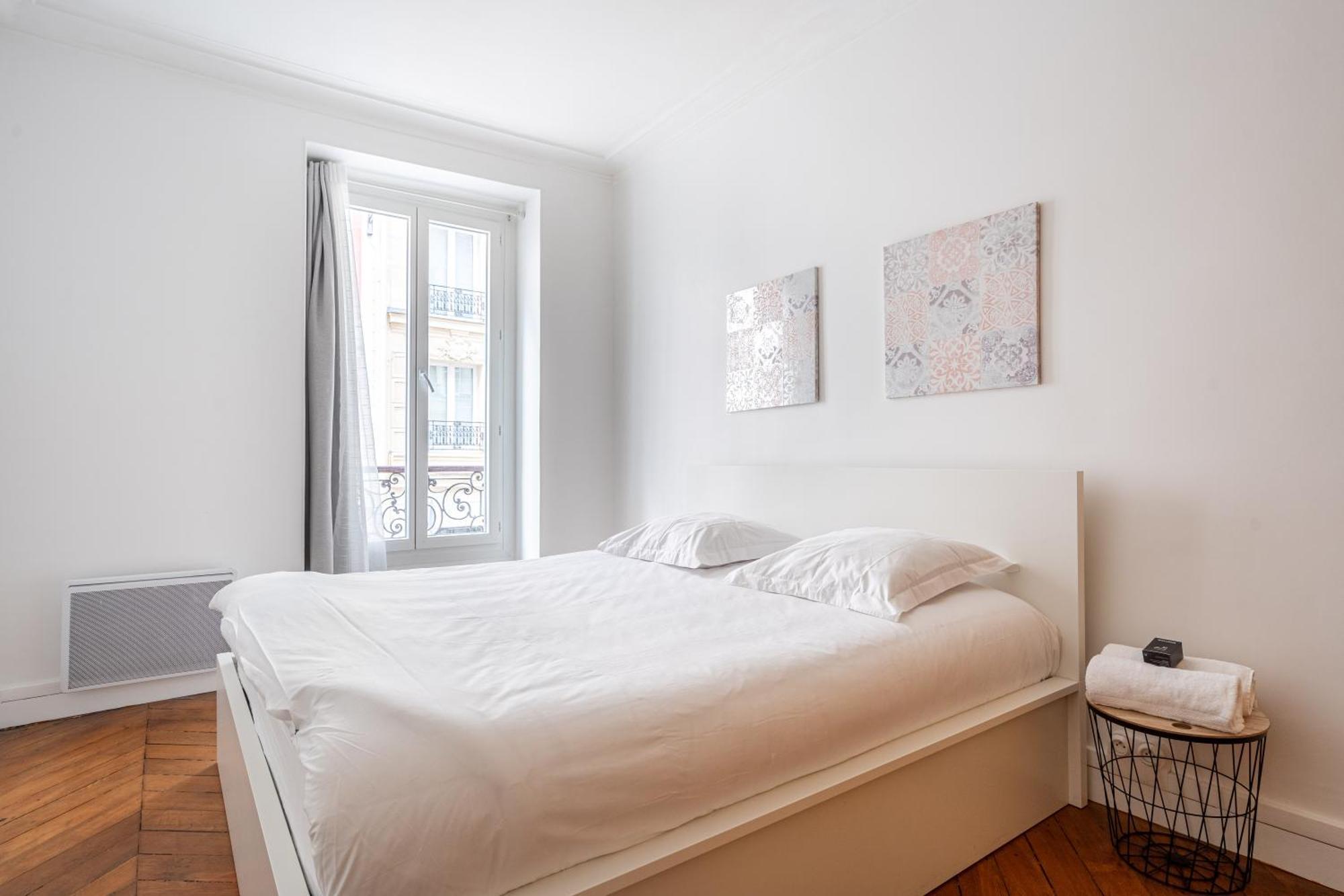 Big 2br Arc De Triomphe 4-6p Apartment Paris