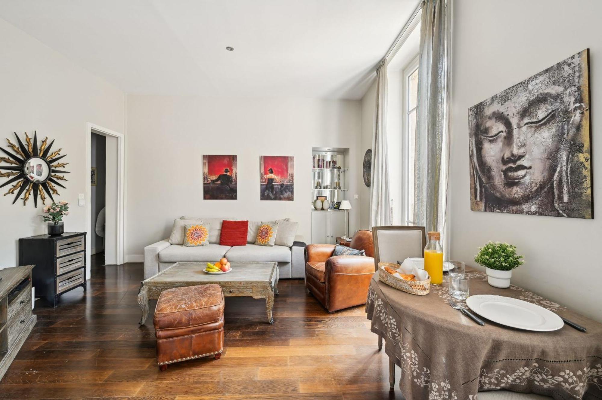 Champs-elysees & Arc De Triomphe - Cityapartmentstay * Paris