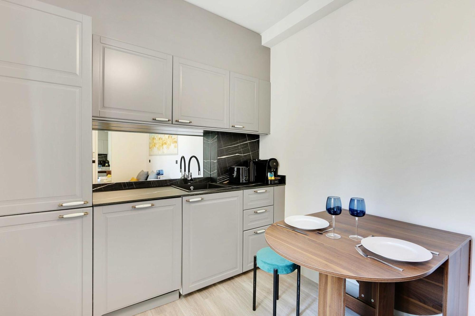 Apartment Charonne-bastille Paris