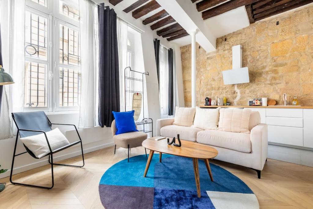 Apartment Typical Parisian Apart#quatier Latin#notre Dame#