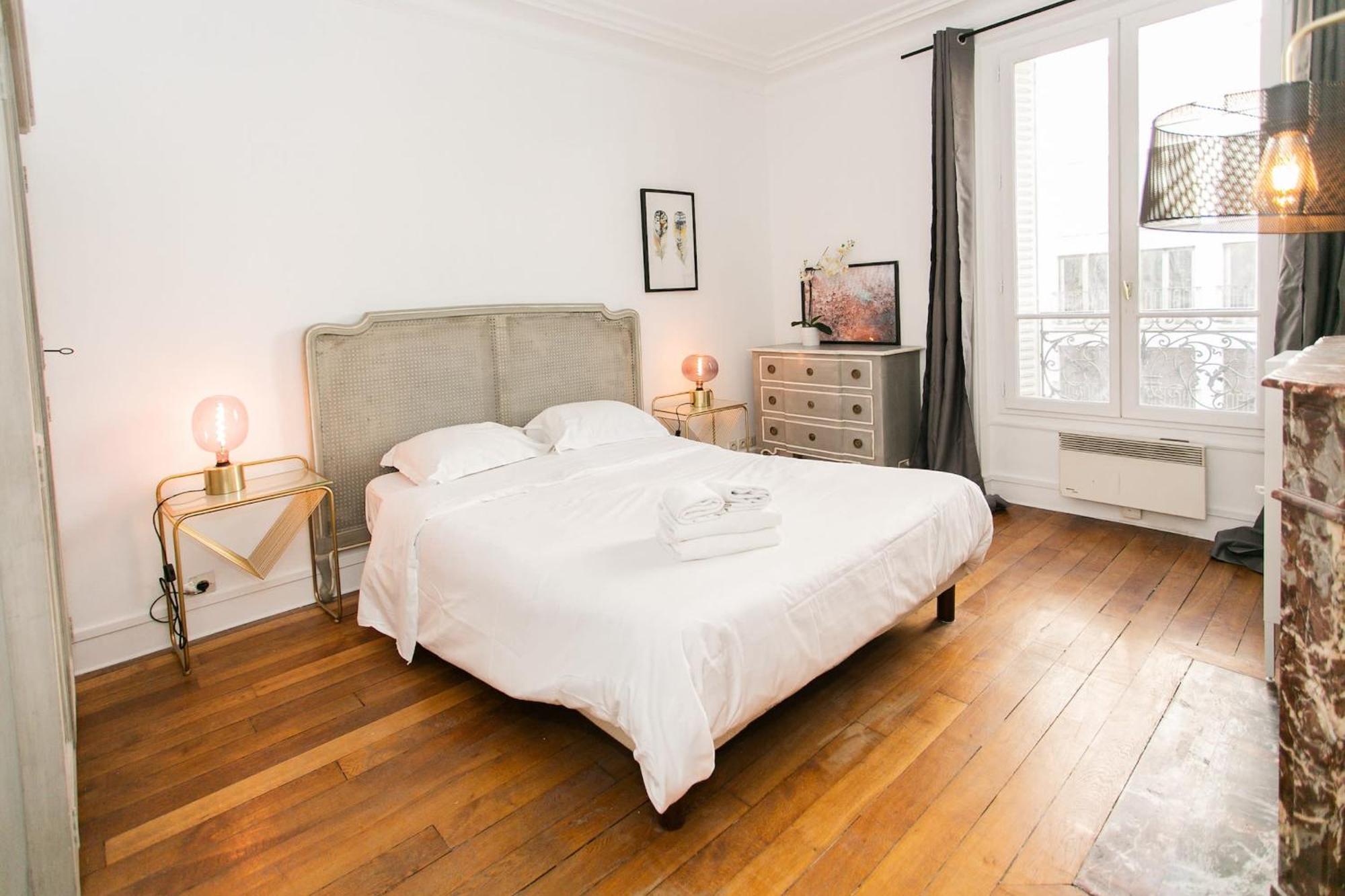 Marche 2Br Cosy