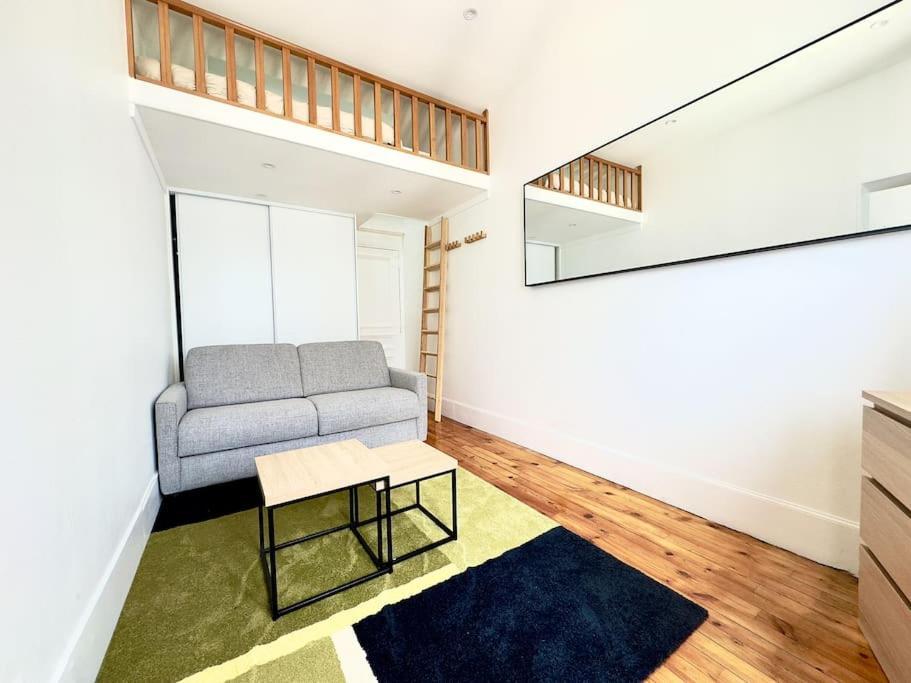 Mezzanine Cosy 4p Champs Elysees *