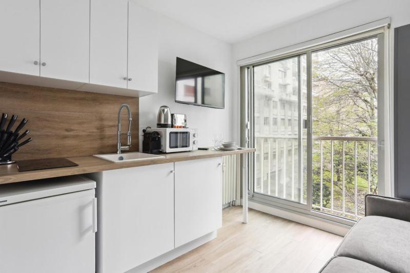 531 Bugeaud - Superbe A Apartment Paris