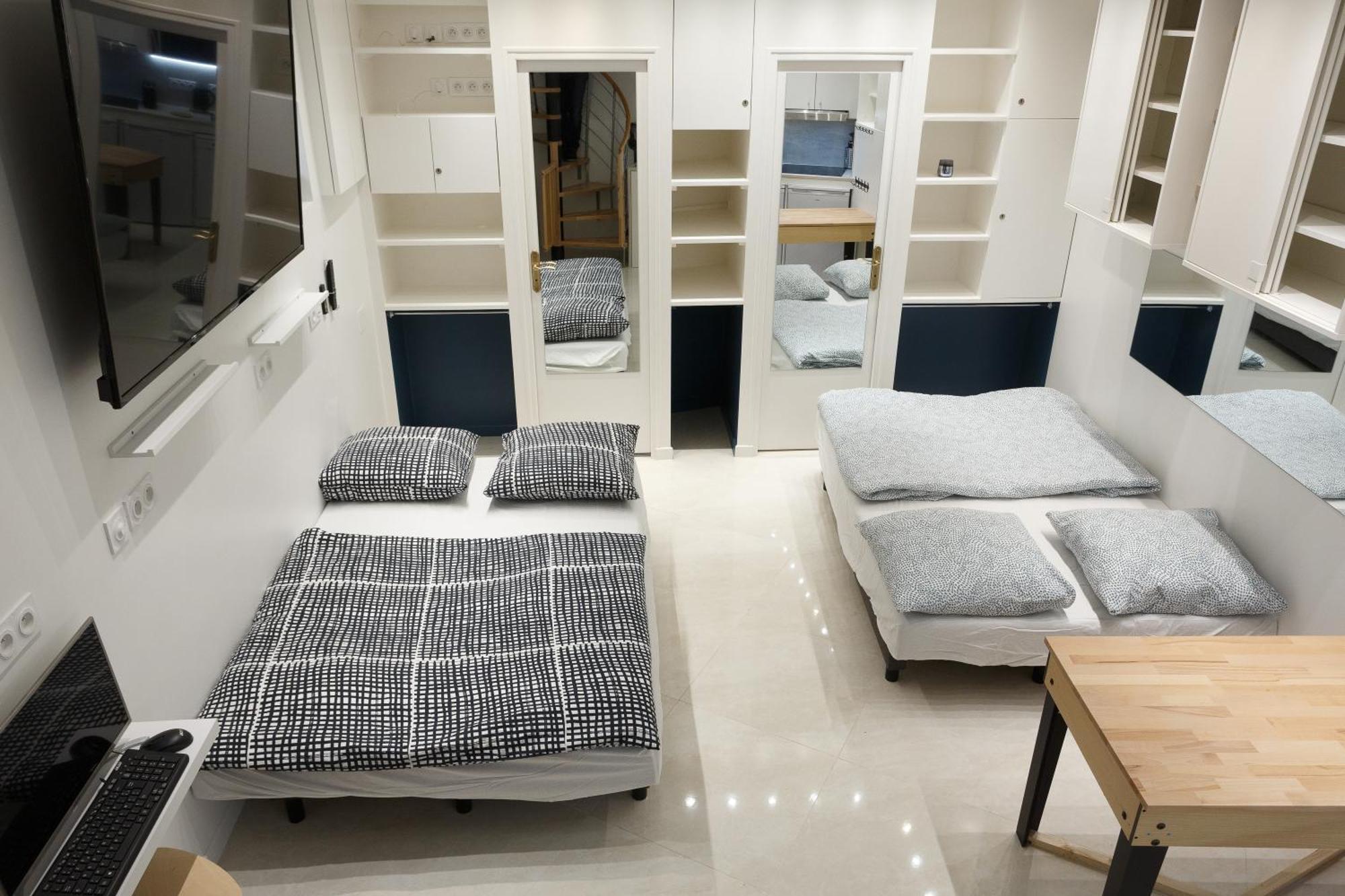 Petits Champs Bed & Breakfast Paris