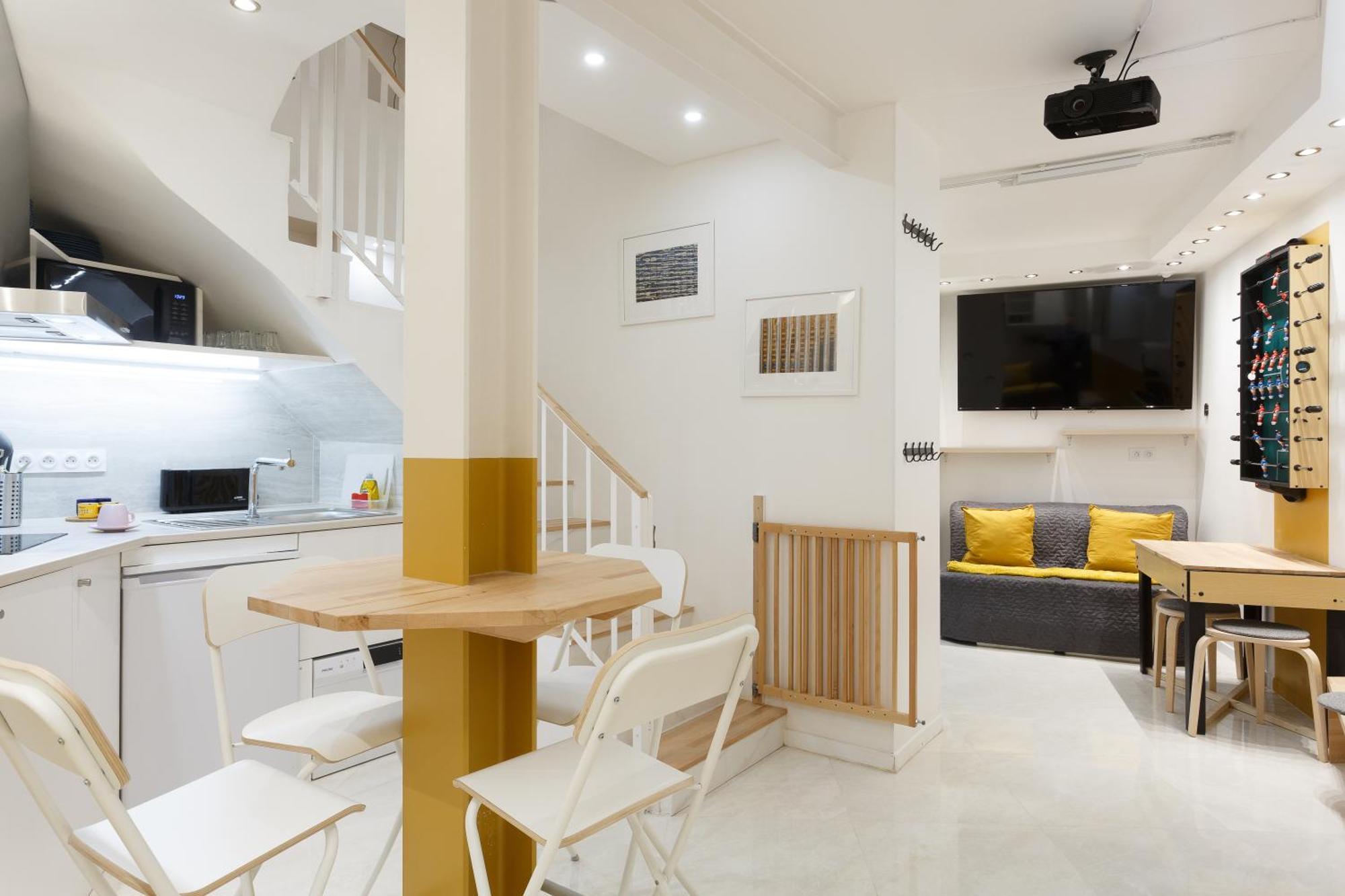 Petits Champs Bed & Breakfast *