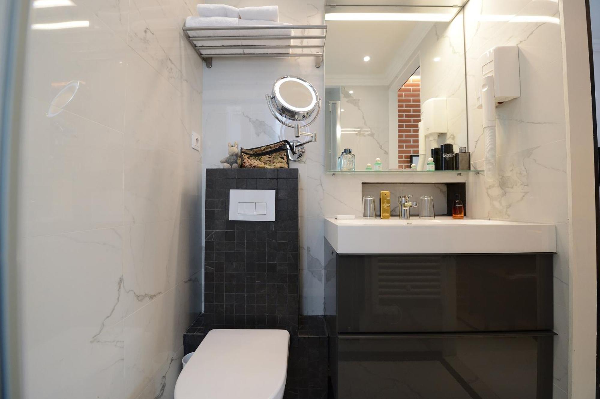 Apartment Voute Paris