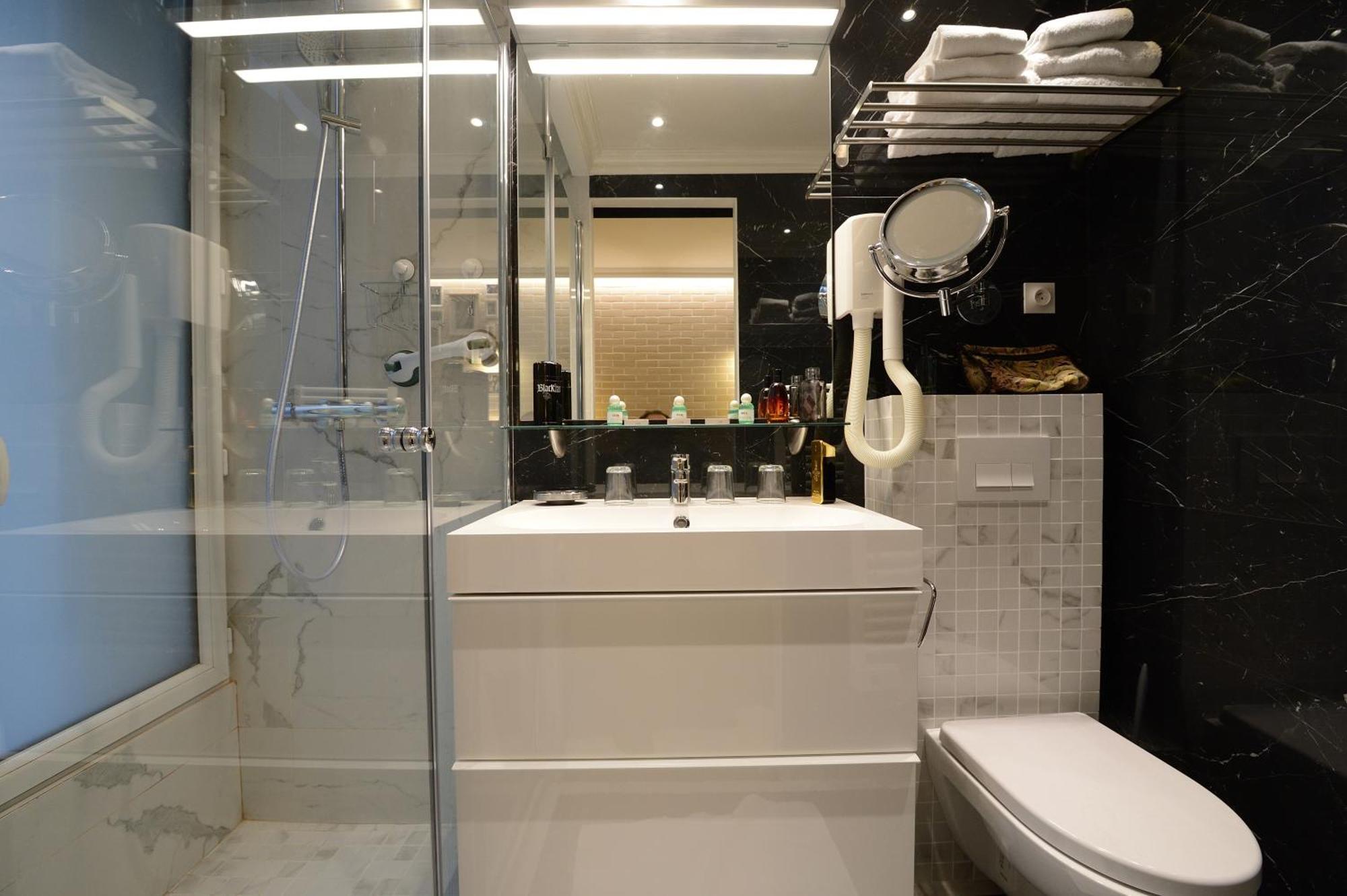 Apartment Voute Paris