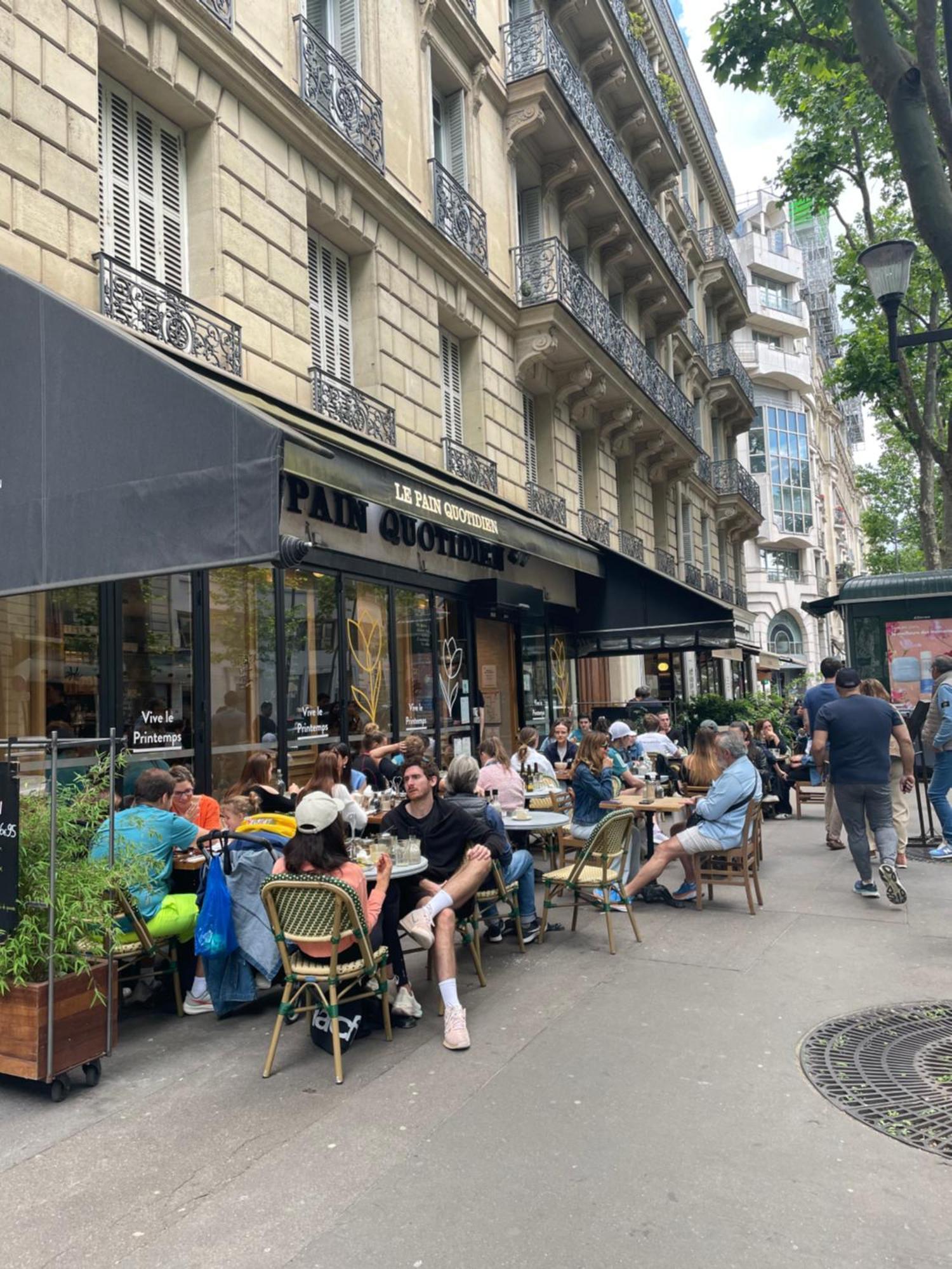 16 Victor Hugo Superbe Apartment Paris