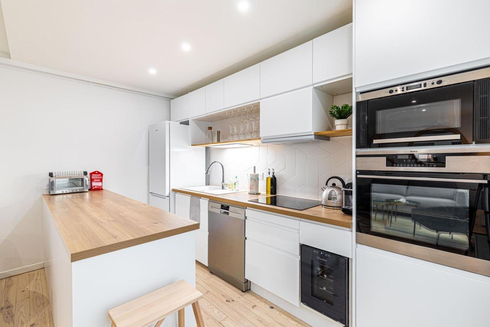 Guestready - Glamourous Getaway In The 20th Arr. Paris