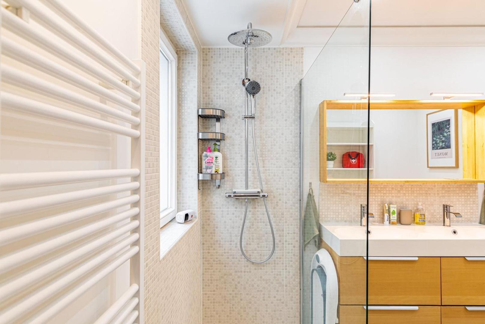 Guestready - Glamourous Getaway In The 20th Arr. Apartment Paris