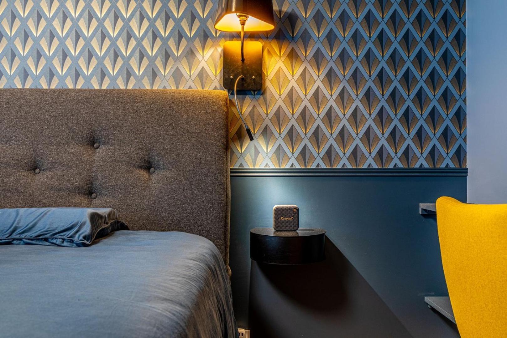 Guestready - Glamourous Getaway In The 20th Arr. Apartment