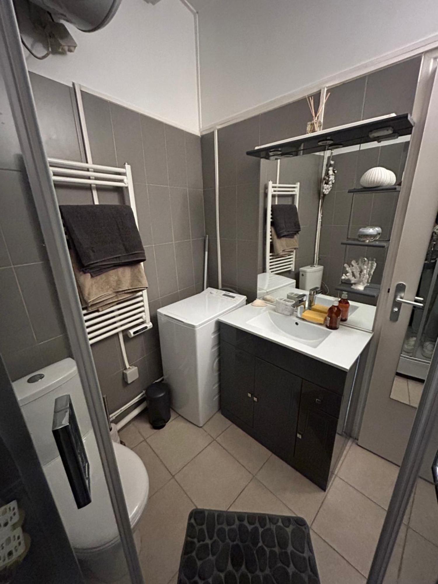 Apartment Grand Studio Entierement Renove Au Coeur De