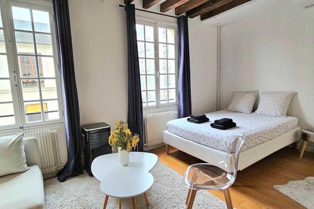 Apartment Chez Maelle - Tour Eiffel Cosy Flat