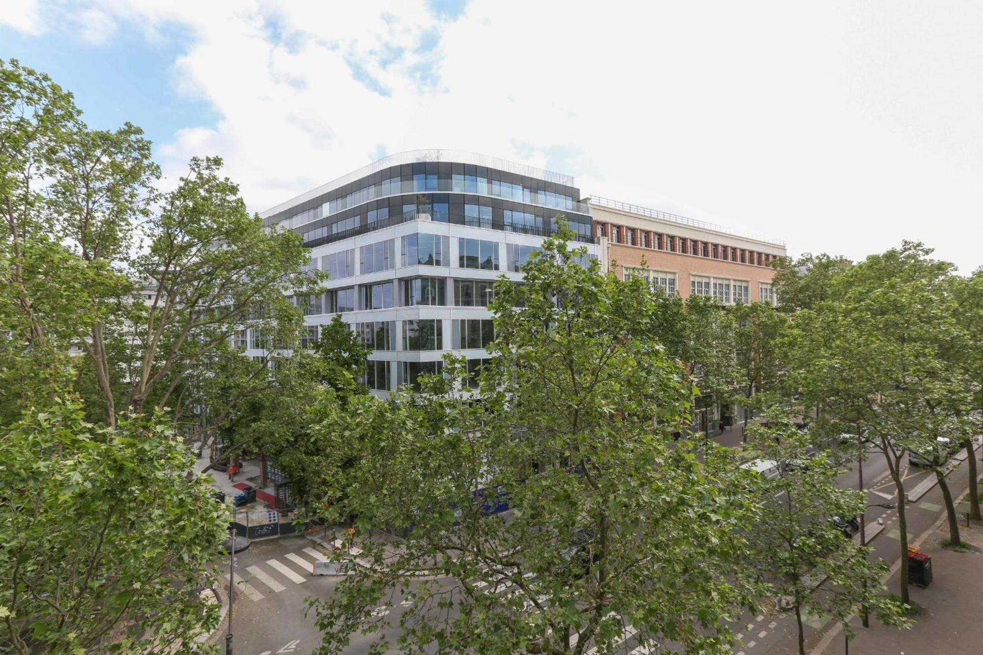 Bright And Charming In The 12th Appartement Paris