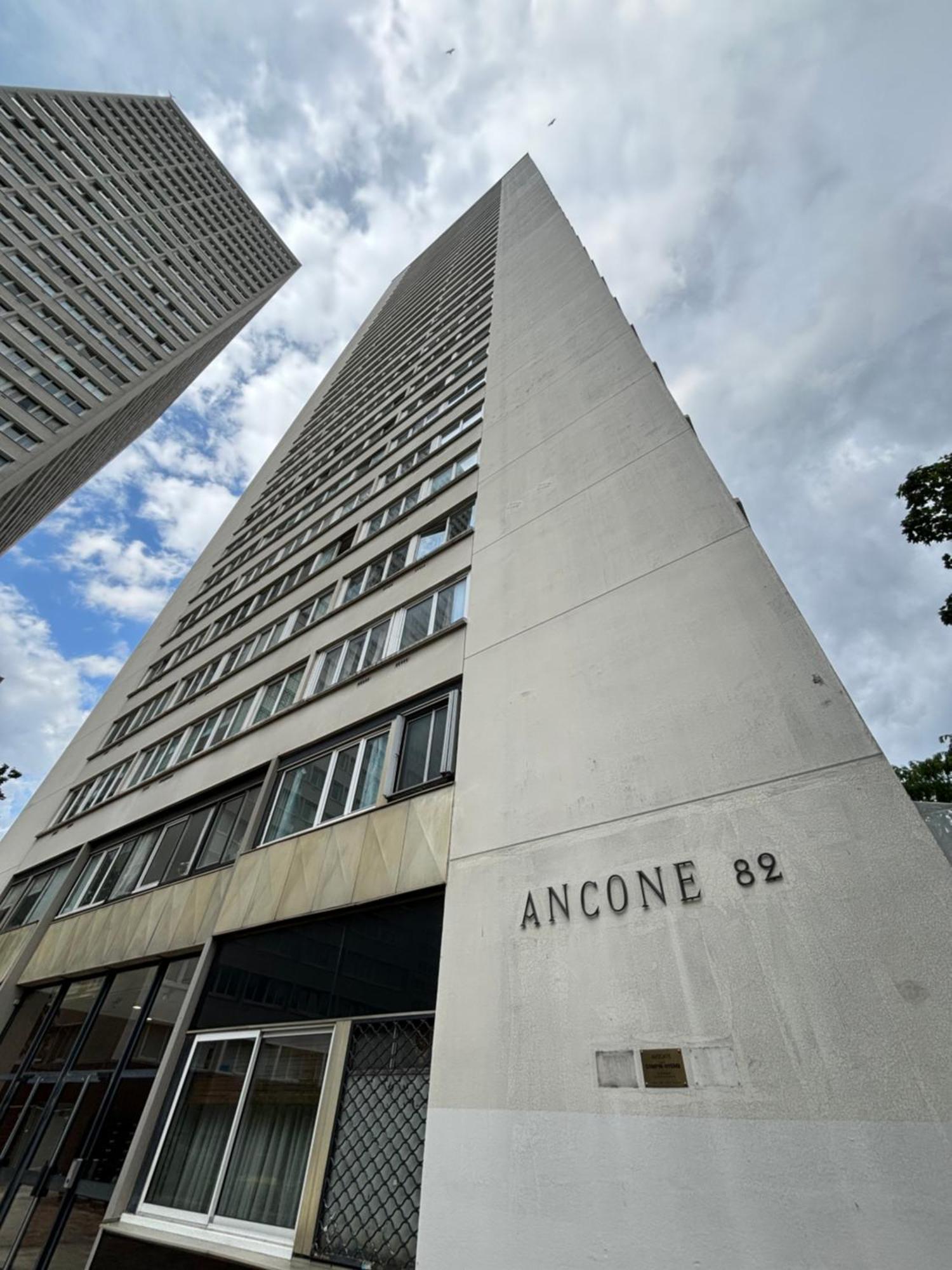 Tour Ancone Paris