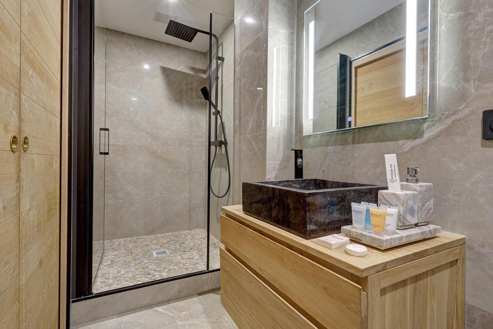 Apartment Triomphe - A