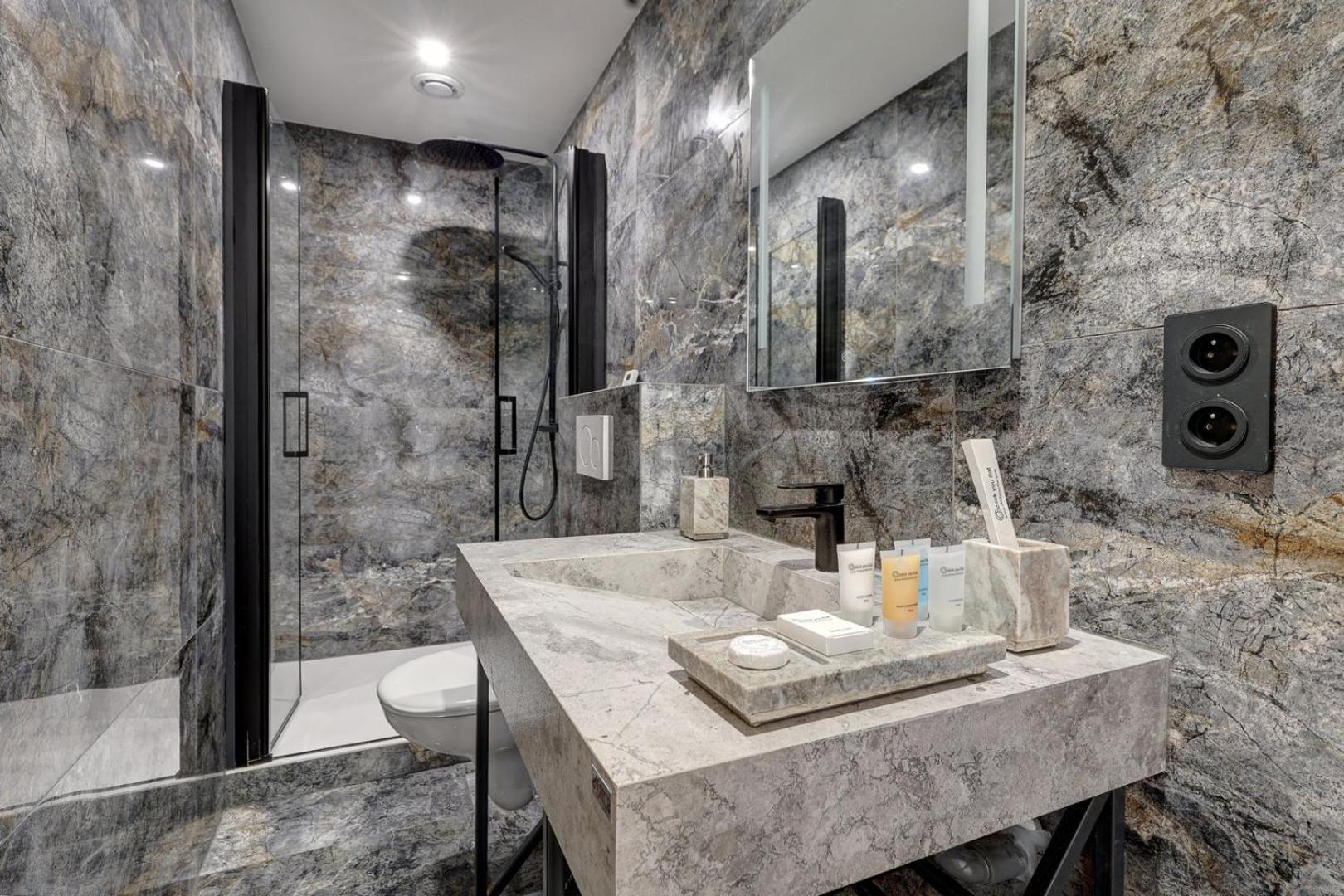 Apartment Triomphe - A *