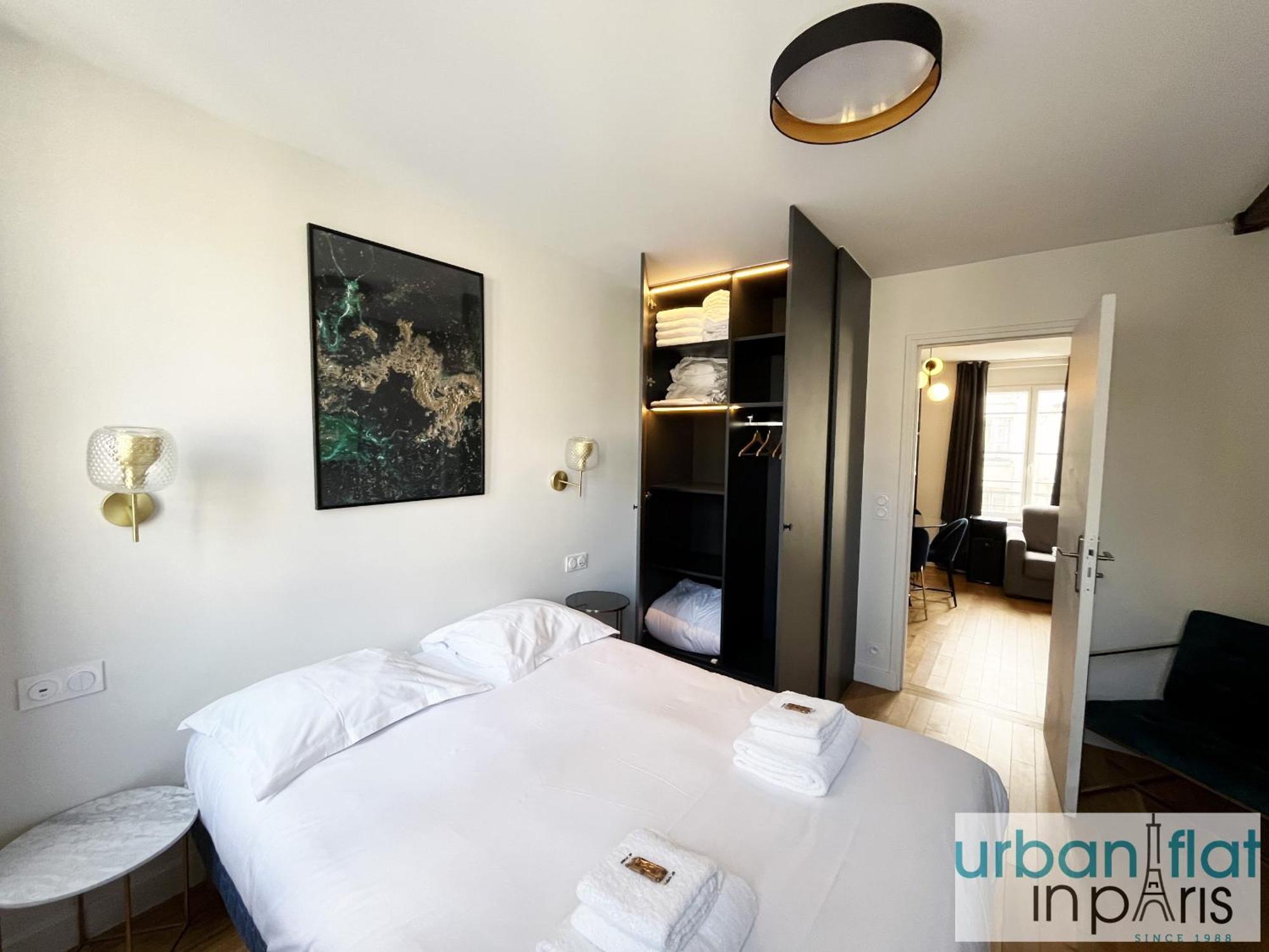 Urban Flat 176 - Charming 3 Bedroom In Montorgueil Paris
