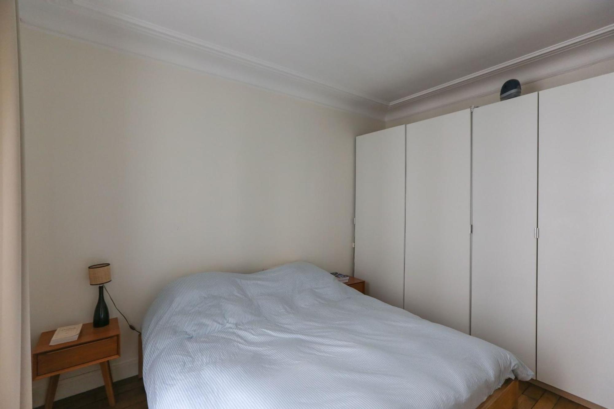 Spacious Near The Apartment
