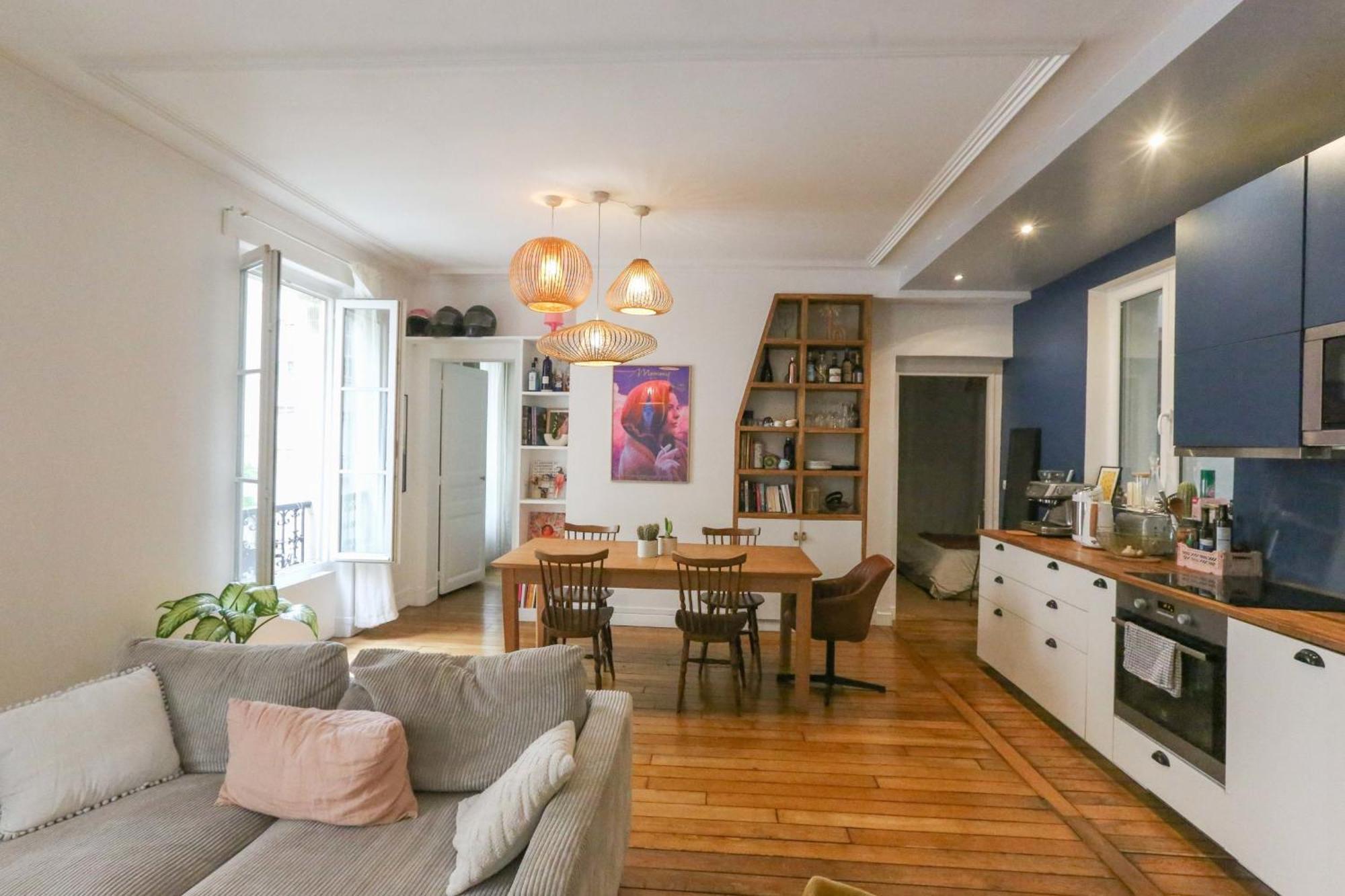 Spacious Near The Paris