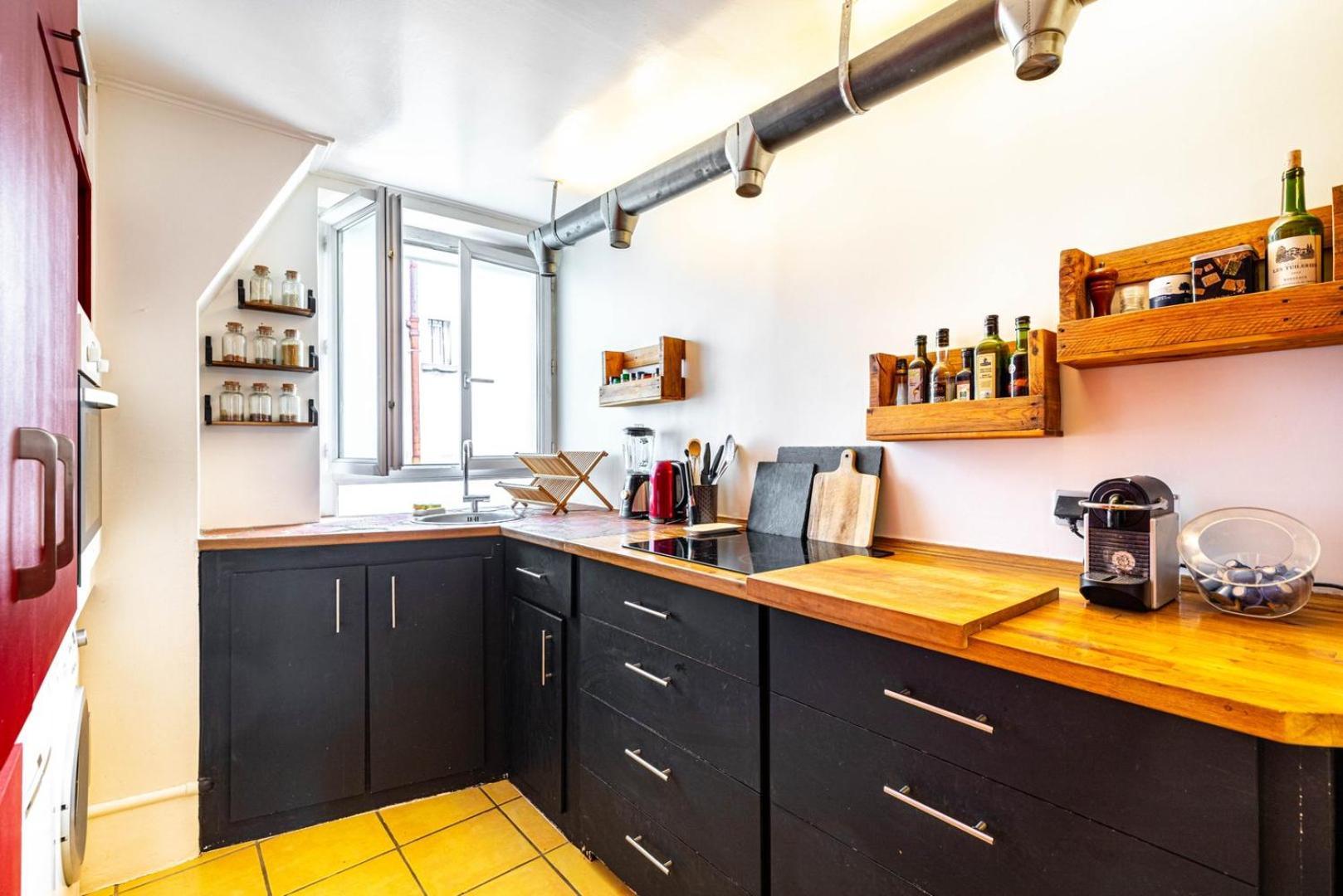 Guestready - Elegance Elevated Near Sacre-coeur Paris