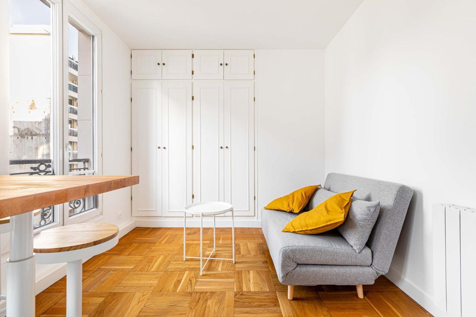Apartment Guestready - Chic Retreat Near Place De La Nation