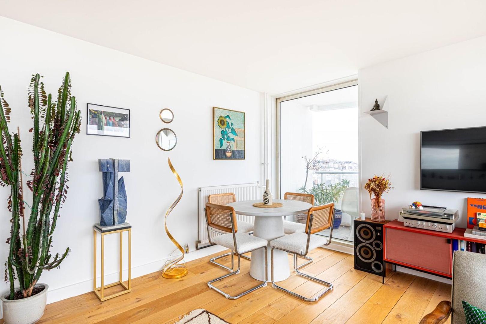 Guestready - High-rise Haven With Attractive Views Paris