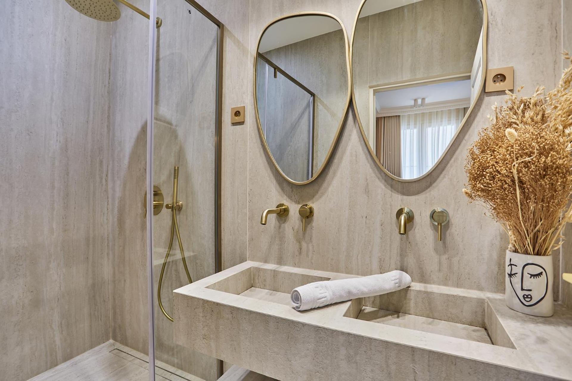 Apartment In The Marais With Air-conditioned By Studioprestige *