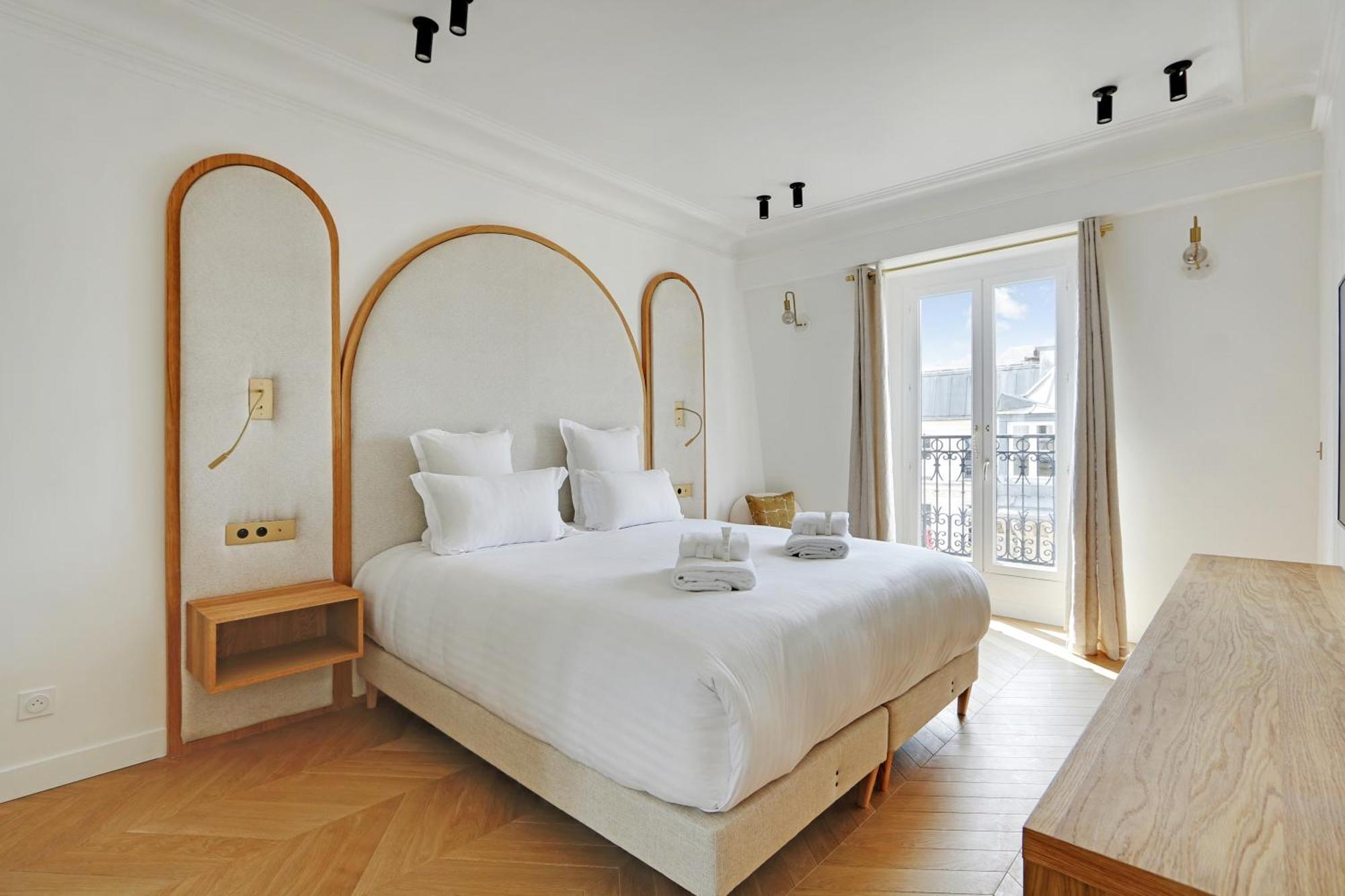 Appartement Maison Galante's With Services In La Madeleine - Opera Paris