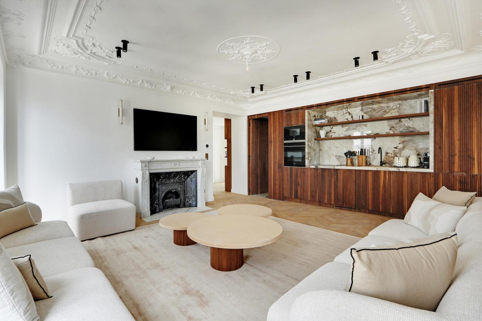 Maison Galante's With Services In La Madeleine - Opera Appartement *