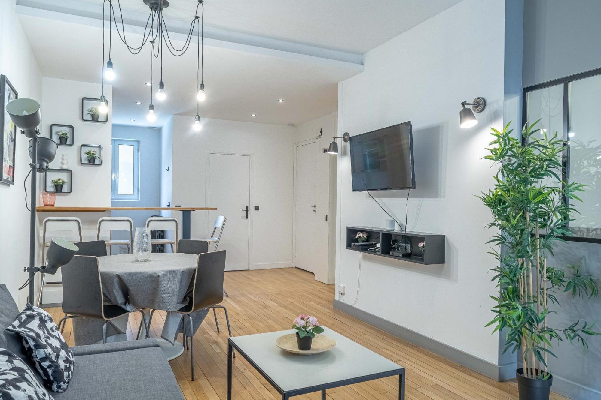 Lavie Maison Faubourg St Honore Paris