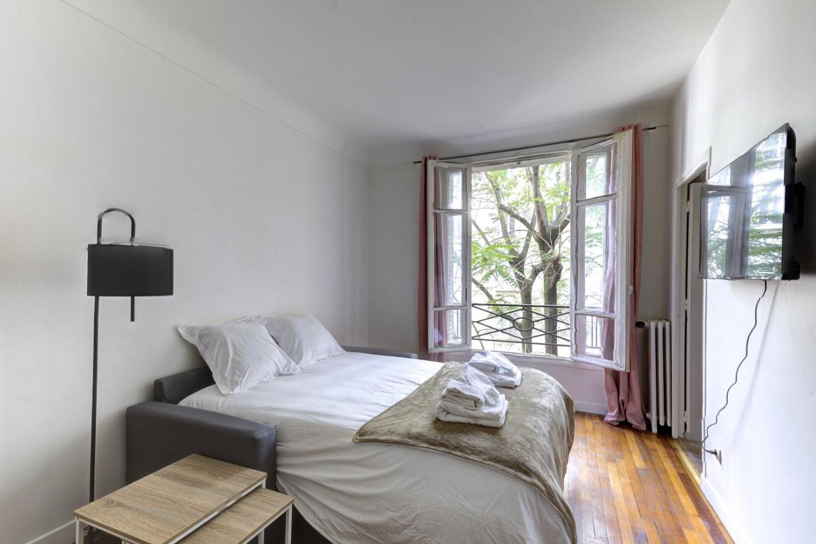569 Monceau - Superbe A