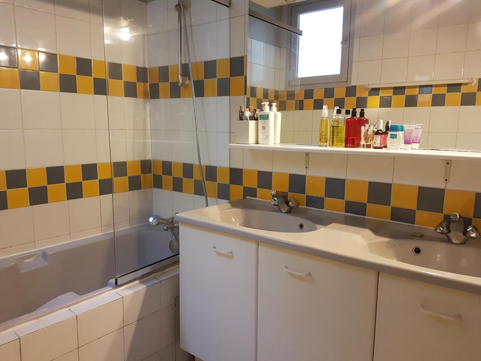 Le 122 Aux Batignolles