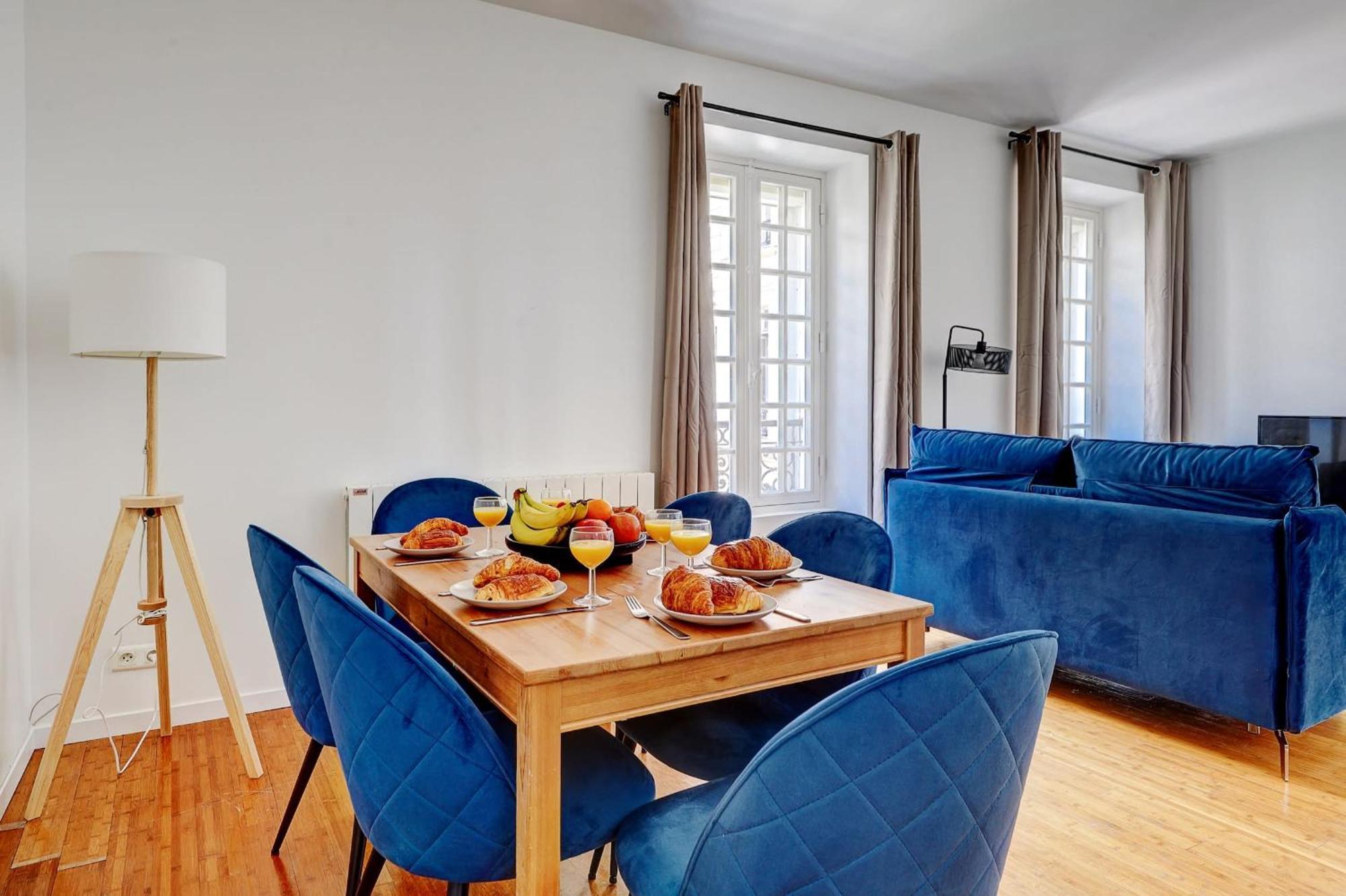 Champs-elysees - 2br With Balcony - Cityapartmentstay Apartamento *