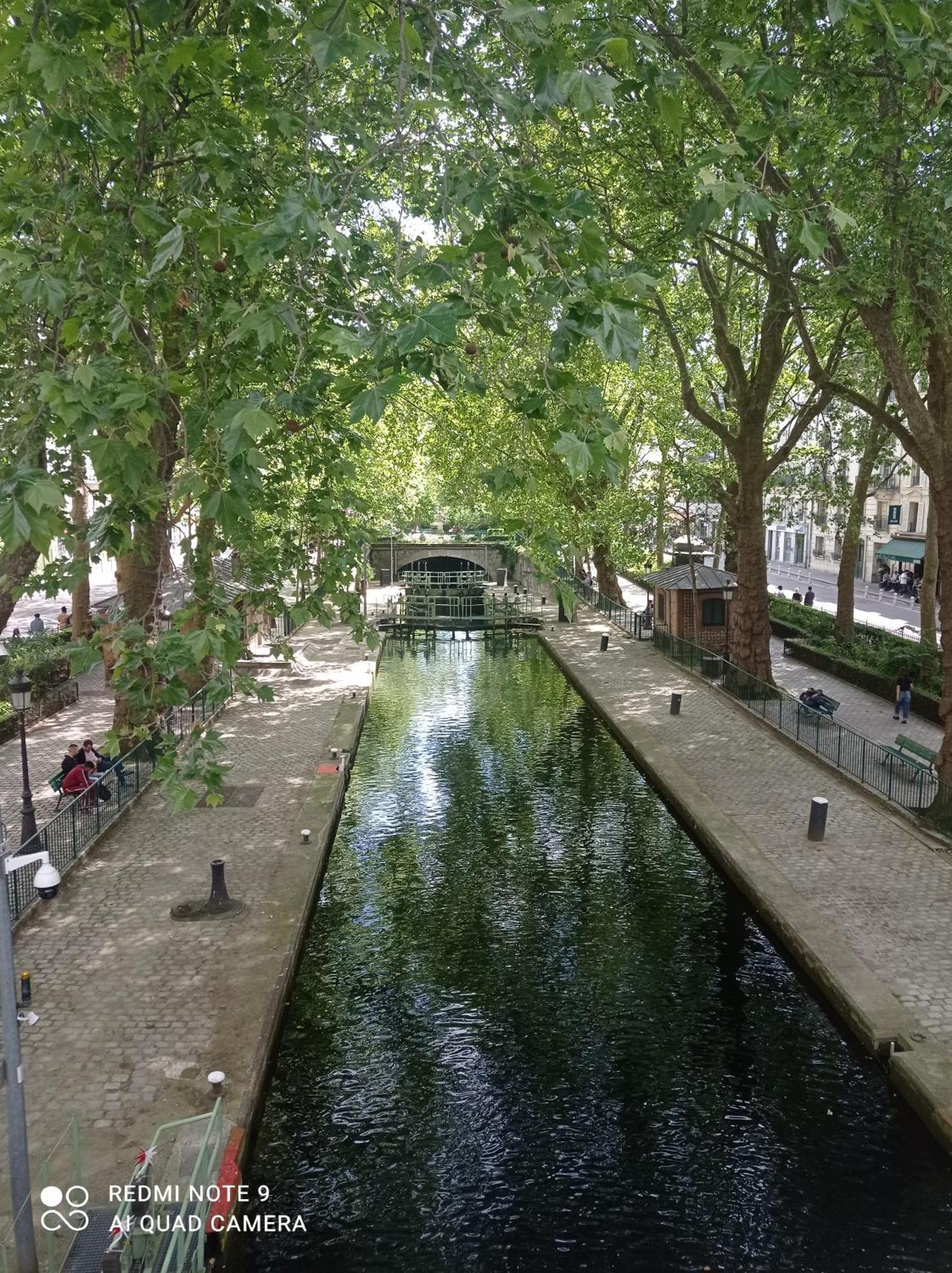 Séjour chez l'habitant Tete Dans Les Etoiles Paris