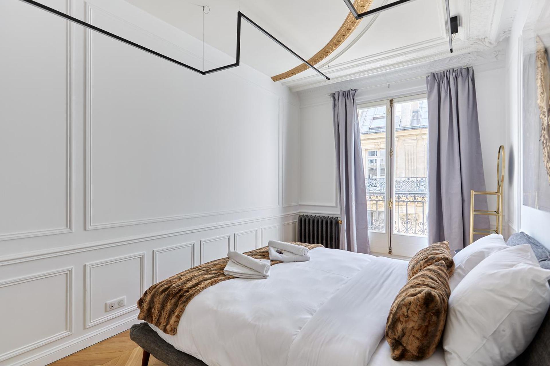 Sublime Montaigne Arc De Triomphe By Studioprestige Apartment Paris