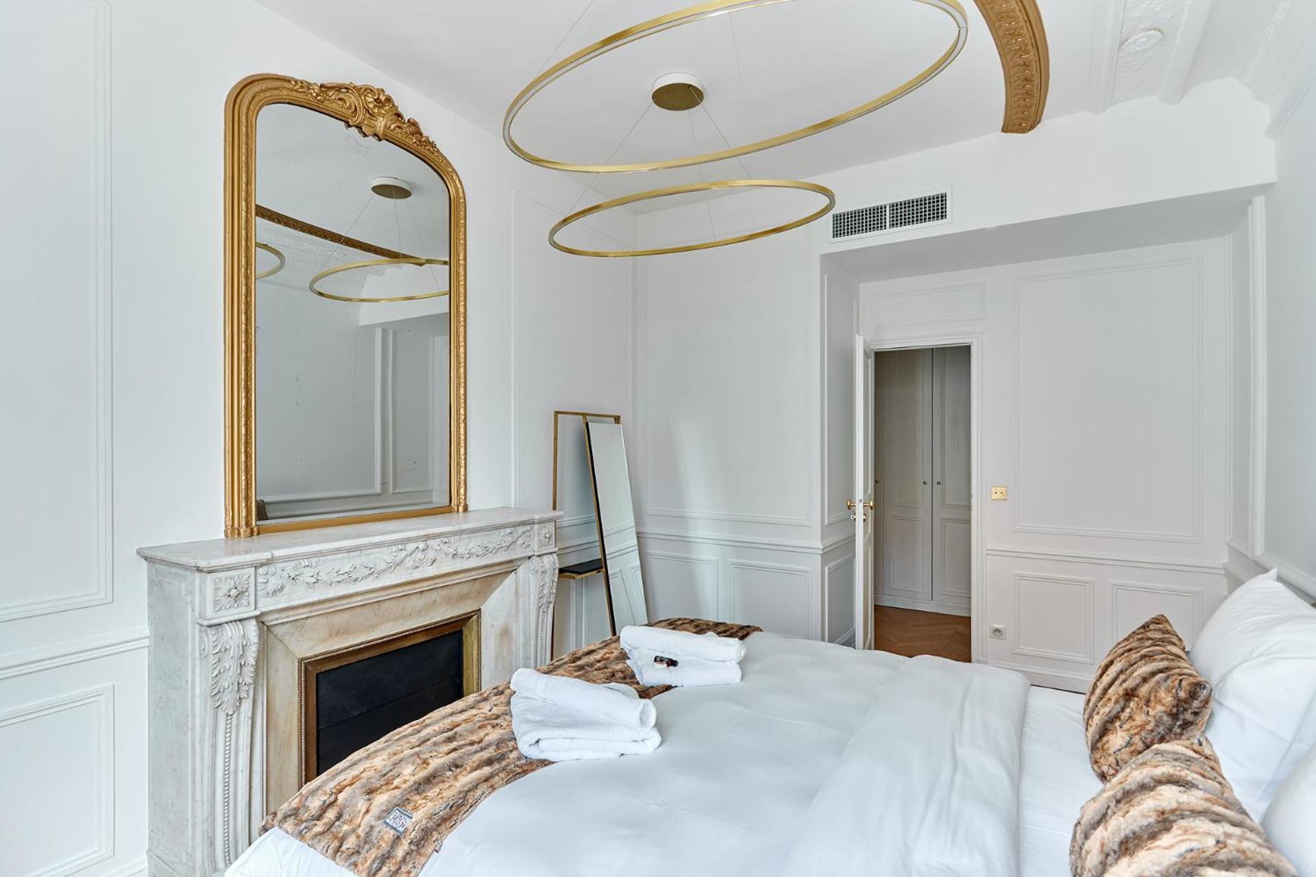 Sublime Montaigne Arc De Triomphe By Studioprestige Apartment *