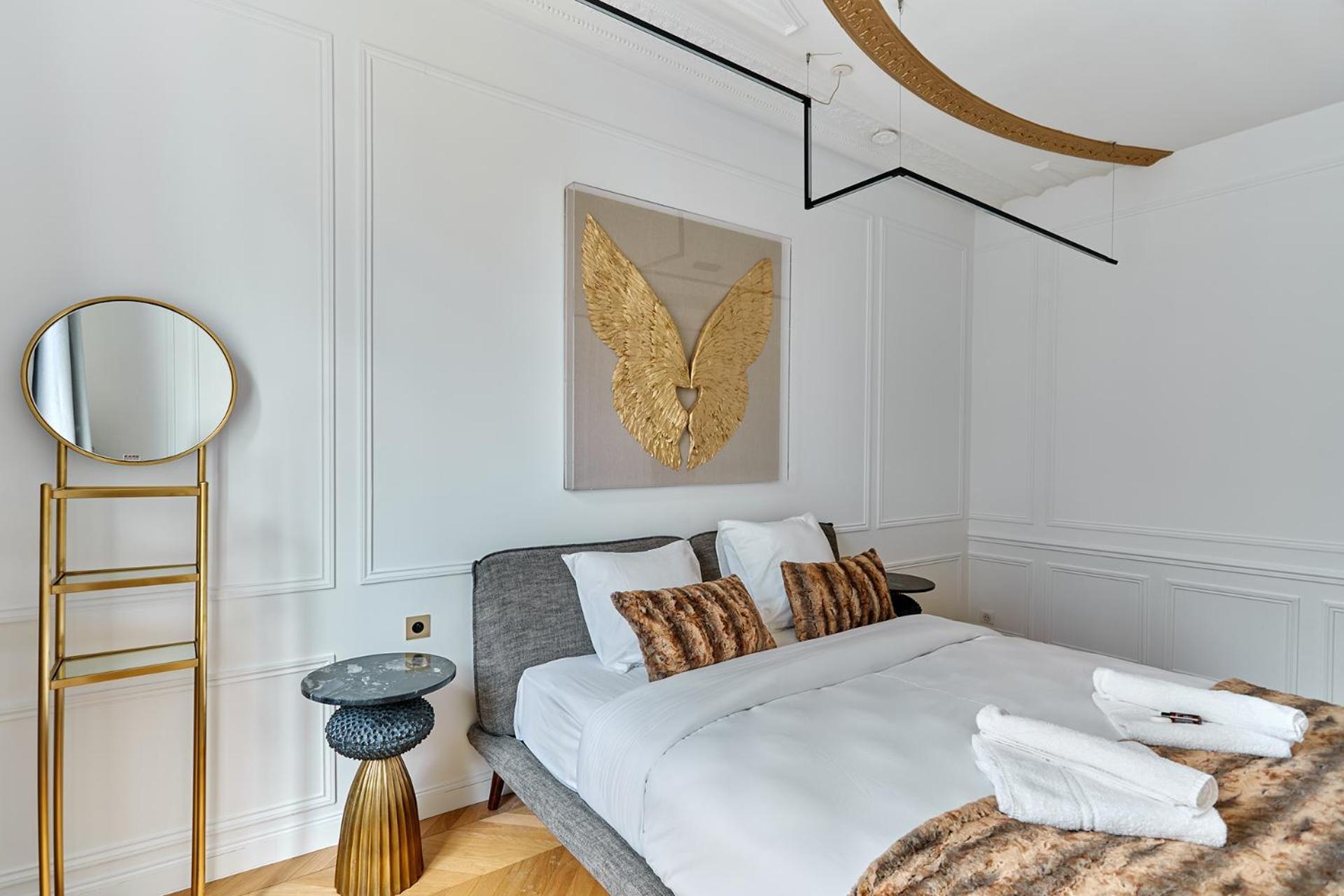 Sublime Montaigne Arc De Triomphe By Studioprestige Apartment Paris