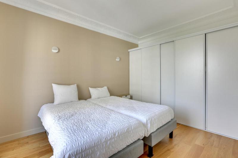 502 Lecourbe - Superb In