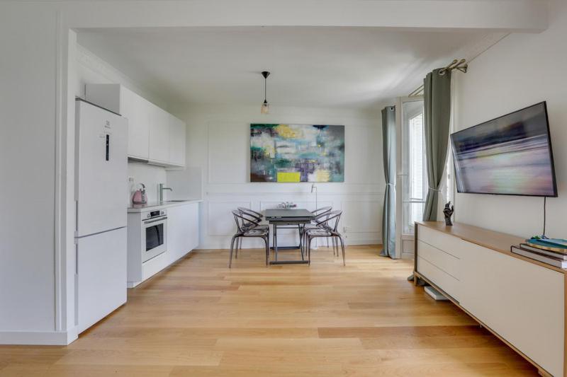 Apartment 502 Lecourbe - Superb In